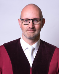 Dr. Dirk Gilberg